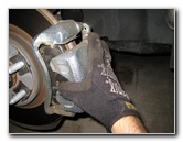 GM-Chevrolet-Equinox-Front-Brake-Pads-Replacement-Guide-013