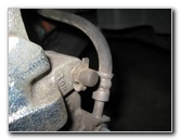 GM-Chevrolet-Equinox-Front-Brake-Pads-Replacement-Guide-033