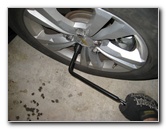 GM-Chevrolet-Equinox-Front-Brake-Pads-Replacement-Guide-038