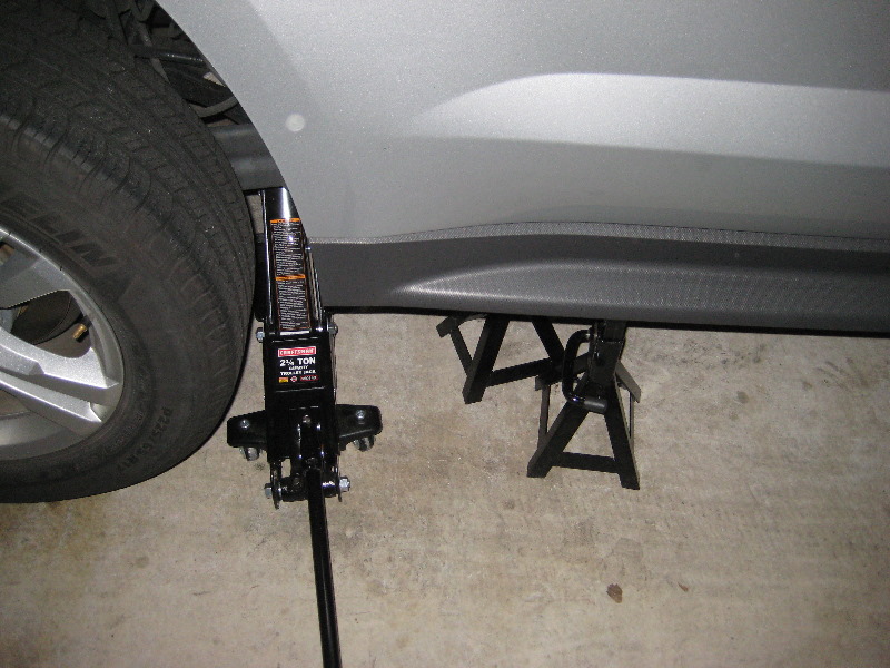 GM-Chevrolet-Equinox-Rear-Brake-Pads-Replacement-Guide-003