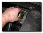 GM-Chevrolet-Equinox-Rear-Brake-Pads-Replacement-Guide-041