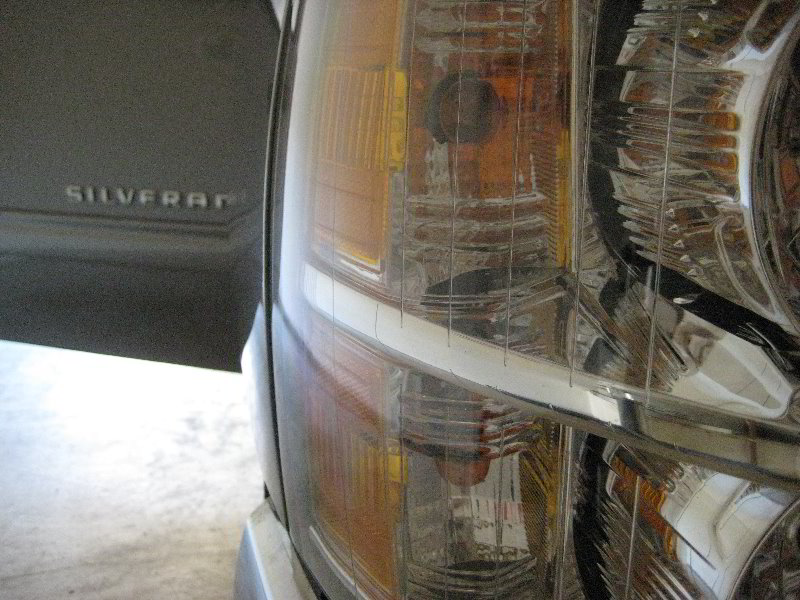 ChevroletSilveradoHeadlightBulbsReplacementGuide033