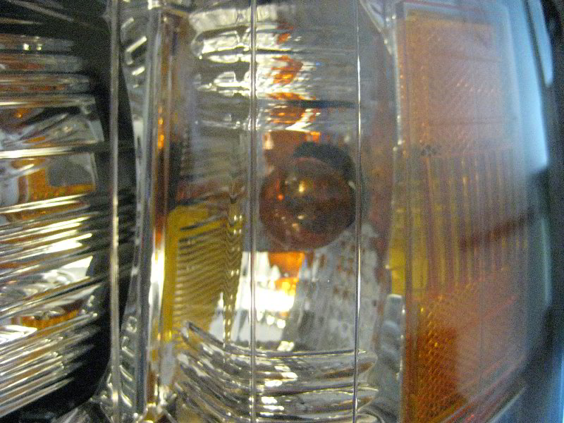 Chevrolet-Silverado-Headlight-Bulbs-Replacement-Guide-057