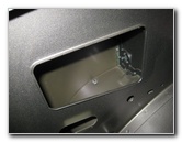 Chevrolet-Silverado-Headlight-Bulbs-Replacement-Guide-034
