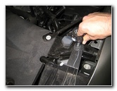 Chevrolet-Silverado-Headlight-Bulbs-Replacement-Guide-066