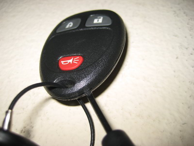 GM-Chevrolet-Silverado-Key-Fob-Battery-Replacement-Guide-003