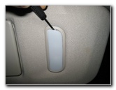 Chevrolet-Silverado-Vanity-Mirror-Light-Bulbs-Replacement-Guide-002