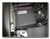 Chevrolet-Silverado-Vortec-4800-V8-Engine-Air-Filter-Replacement-Guide-001