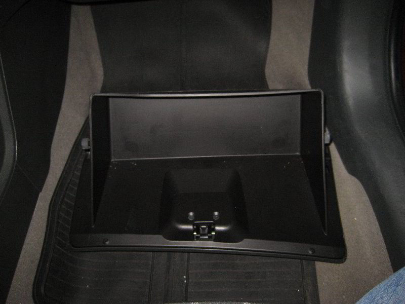 GM-Chevrolet-Sonic-HVAC-Cabin-Air-Filter-Replacement-Guide-007