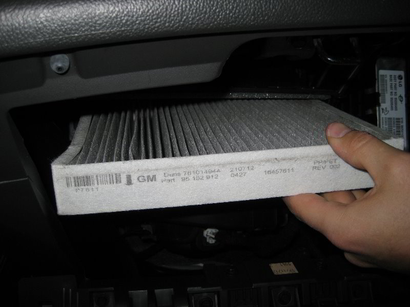 GM-Chevrolet-Sonic-HVAC-Cabin-Air-Filter-Replacement-Guide-018