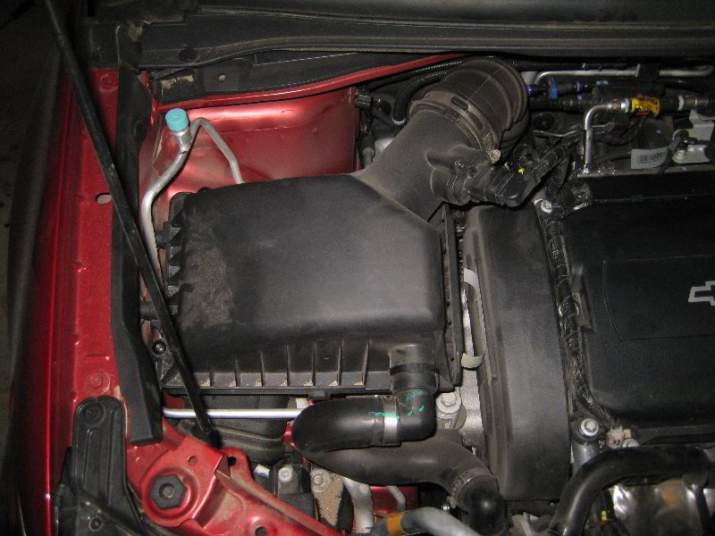 GM-Chevrolet-Sonic-Engine-Air-Filter-Replacement-Guide-015