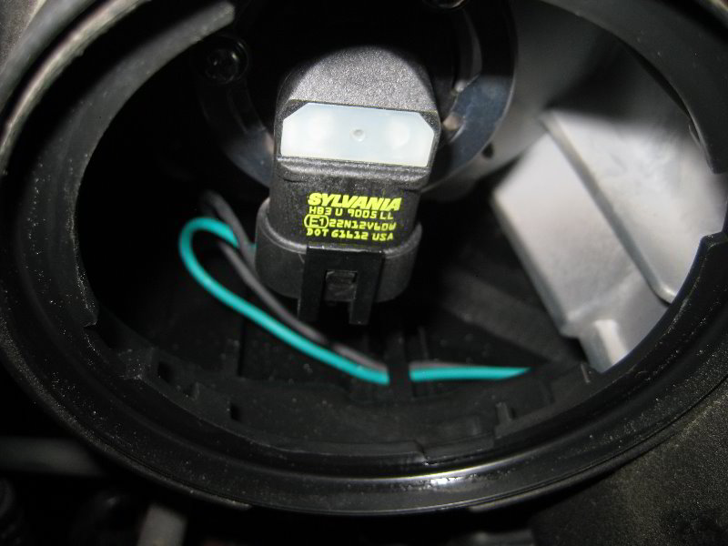 GM-Chevrolet-Sonic-Headlight-Bulbs-Replacement-Guide-025