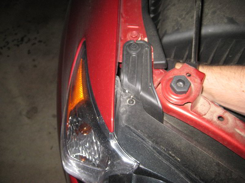 GM-Chevrolet-Sonic-Headlight-Bulbs-Replacement-Guide-029