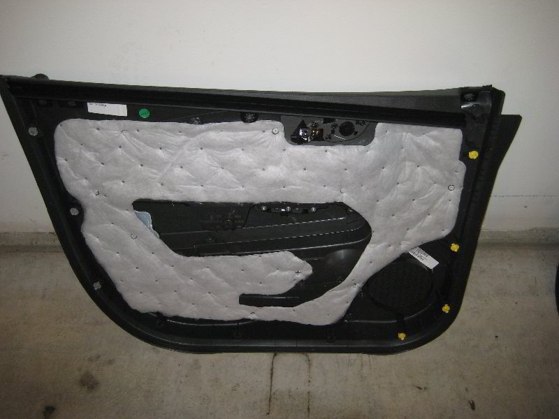 GM-Chevrolet-Sonic-Interior-Door-Panel-Removal-Guide-019
