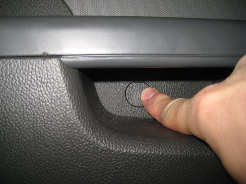 GM-Chevrolet-Sonic-Interior-Door-Panel-Removal-Guide-038