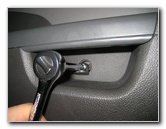 GM-Chevrolet-Sonic-Interior-Door-Panel-Removal-Guide-037
