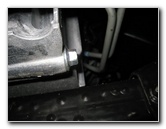 GM-Chevrolet-Tahoe-Vortec-5300-V8-Engine-Oil-Change-Guide-006
