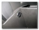 GM-Chevrolet-Traverse-Cabin-Air-Filter-Replacement-Guide-007