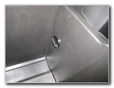 GM-Chevrolet-Traverse-Cabin-Air-Filter-Replacement-Guide-025