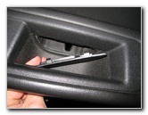 GM-Chevrolet-Traverse-Door-Panel-Removal-Guide-033