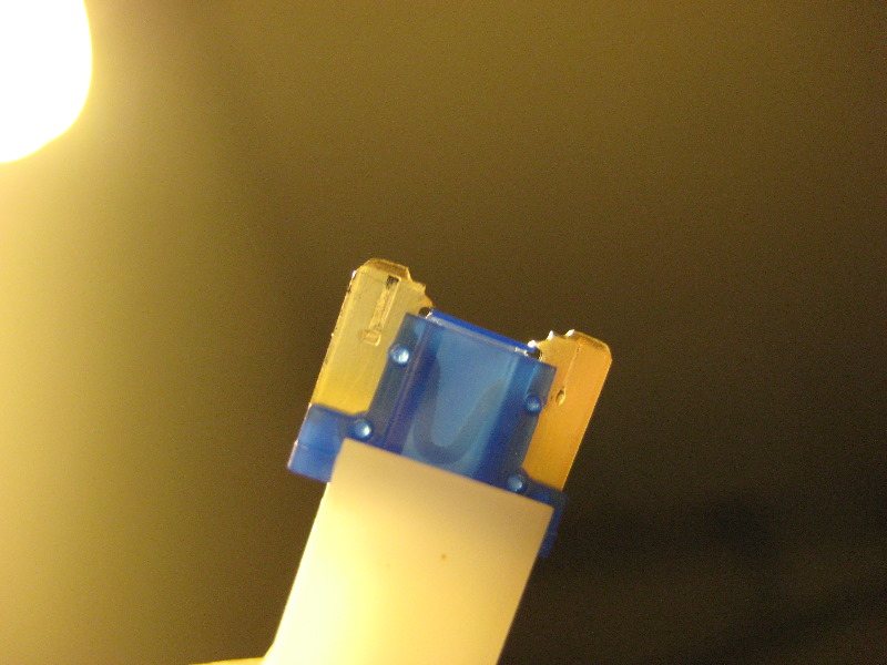 GM-Chevrolet-Traverse-Electrical-Fuse-Replacement-Guide-012