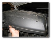 GM-Chevrolet-Traverse-Engine-Air-Filter-Replacement-Guide-006