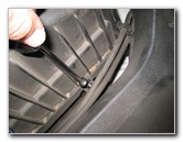 GM-Chevrolet-Traverse-Engine-Air-Filter-Replacement-Guide-019