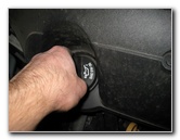 GM-Chevrolet-Traverse-Engine-Air-Filter-Replacement-Guide-026