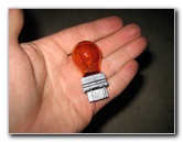 GM-Chevrolet-Traverse-Headlight-Bulbs-Replacement-Guide-028