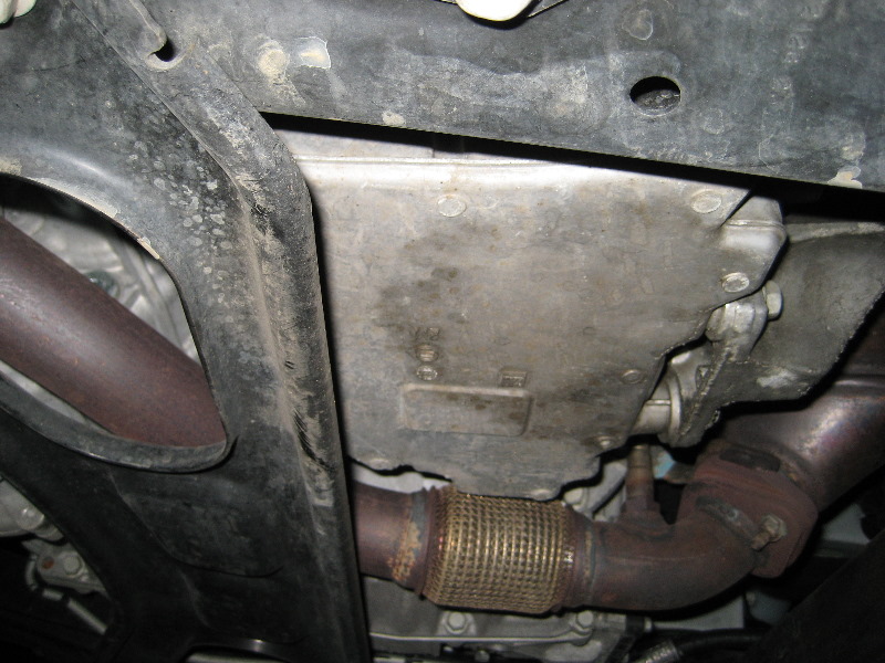 GM-Chevrolet-Traverse-LLT-V6-Engine-Oil-Change-Guide-008