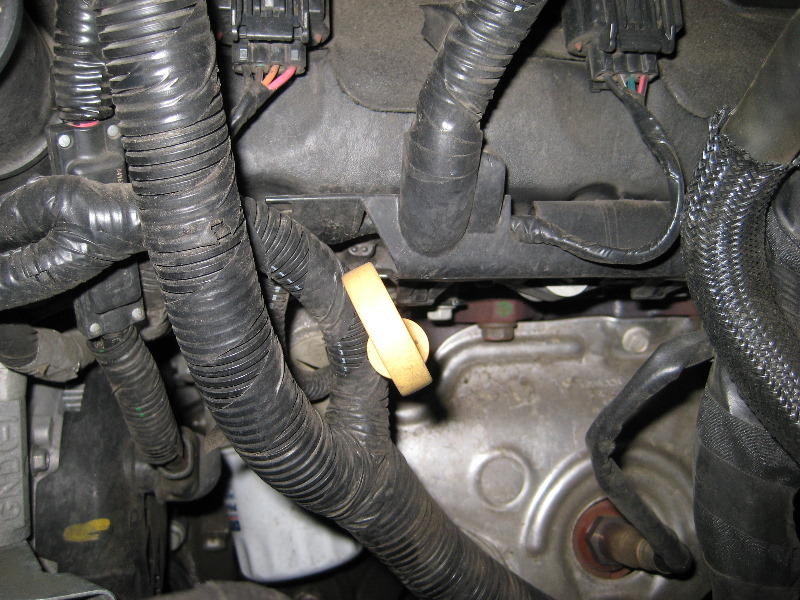 GM-Chevrolet-Traverse-LLT-V6-Engine-Oil-Change-Guide-021