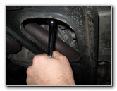 GM-Chevrolet-Traverse-LLT-V6-Engine-Oil-Change-Guide-012