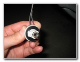 GM-Chevrolet-Traverse-License-Plate-Light-Bulbs-Replacement-Guide-005