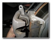 GM-Chevrolet-Traverse-Rear-Brake-Pads-Replacement-Guide-013