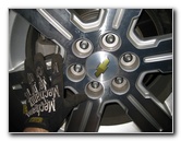 GM-Chevrolet-Traverse-Rear-Brake-Pads-Replacement-Guide-033