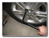 GM-Chevrolet-Traverse-Rear-Brake-Pads-Replacement-Guide-036