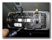 GM-Chevrolet-Traverse-Reading-Light-Bulbs-Replacement-Guide-005