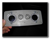 GM-Chevrolet-Traverse-Reading-Light-Bulbs-Replacement-Guide-007
