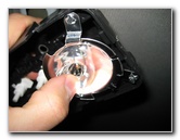 GM-Chevrolet-Traverse-Reading-Light-Bulbs-Replacement-Guide-012