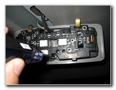 GM-Chevrolet-Traverse-Reading-Light-Bulbs-Replacement-Guide-015