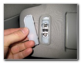 GM-Chevrolet-Traverse-Vanity-Mirror-Light-Bulbs-Replacement-Guide-003