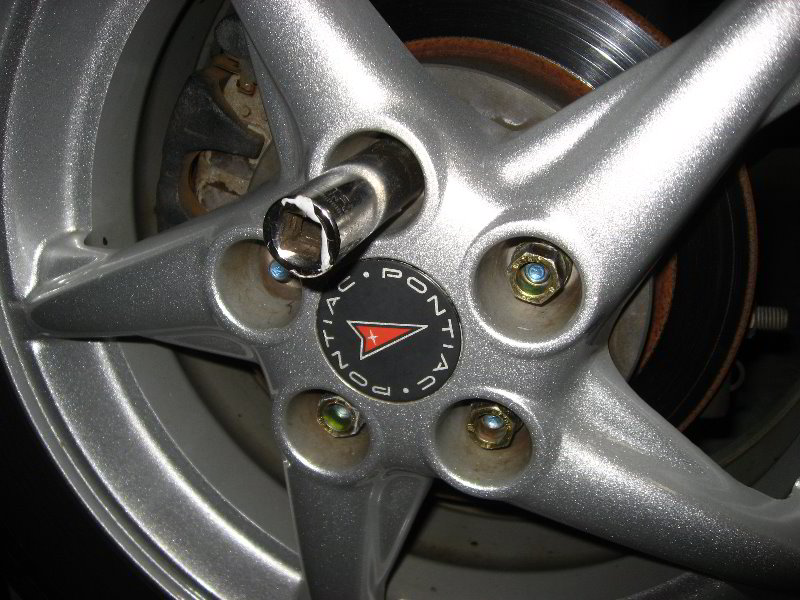 Grand-Prix-Brake-Fluid-Bleeding-Guide-019