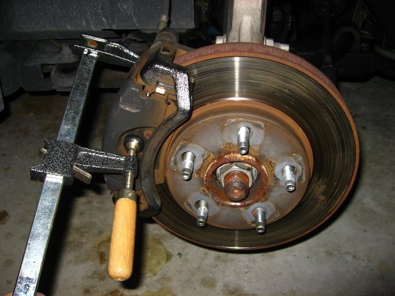 Grand-Prix-Front-Brake-Pads-Replacement-Guide-032