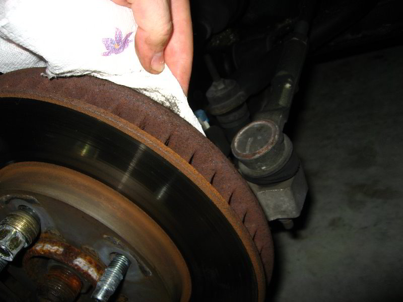 Grand-Prix-Front-Brake-Pads-Replacement-Guide-047