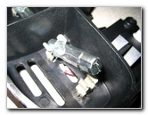 Pontiac-Grand-Prix-Map-Light-Bulbs-Replacement-Guide-017