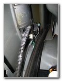 GM-Power-Window-Motor-Tracks-Lubricating-Guide-005