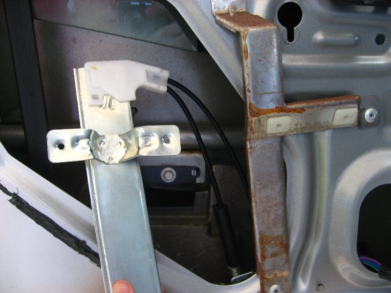 GM-Window-Motor-Regulator-Replacement-036