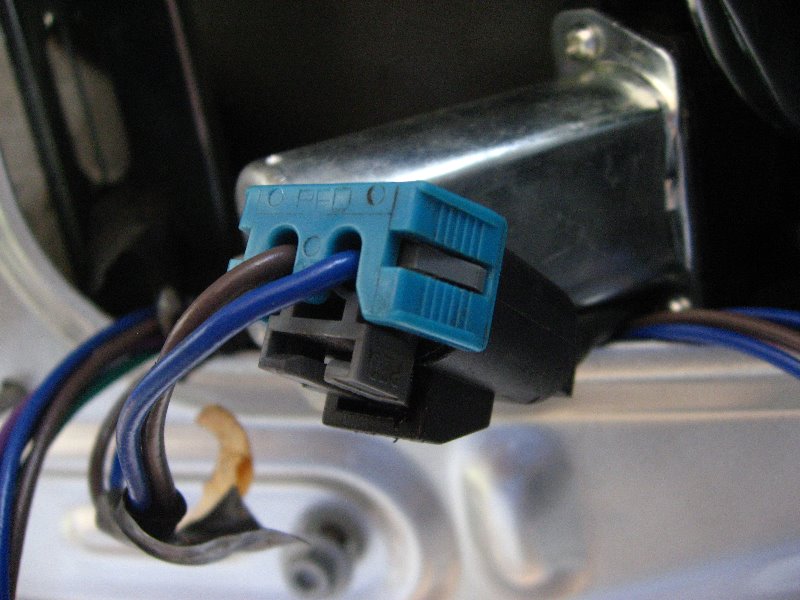 GM-Window-Motor-Regulator-Replacement-047