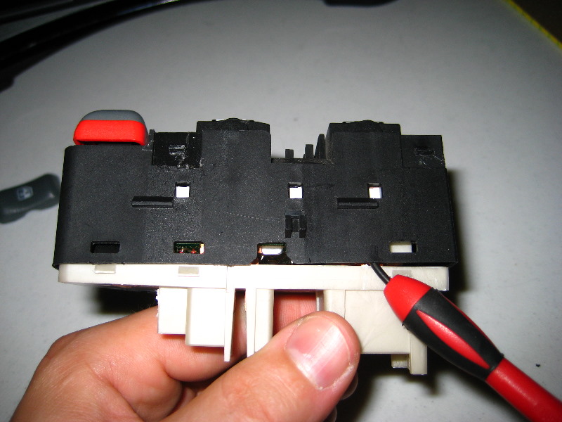 GM-Power-Window-Switch-Contacts-Cleaning-Guide-015