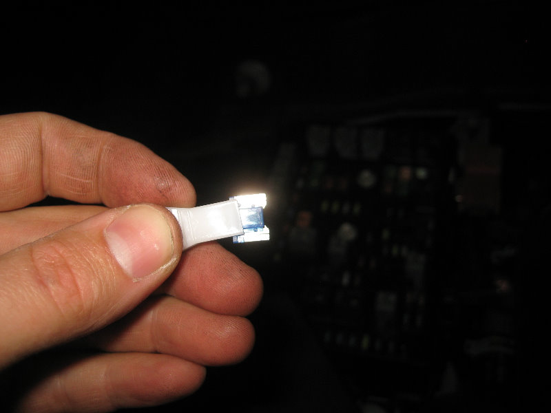 2007-2016-GMC-Acadia-Electrical-Fuses-Replacement-Guide-015